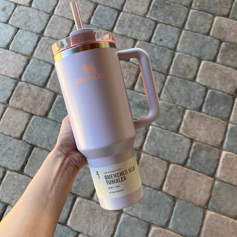 NWT Stanley Orchid Shimmer Quencher H2.0 40oz (Limited Edition - Nordstrom)